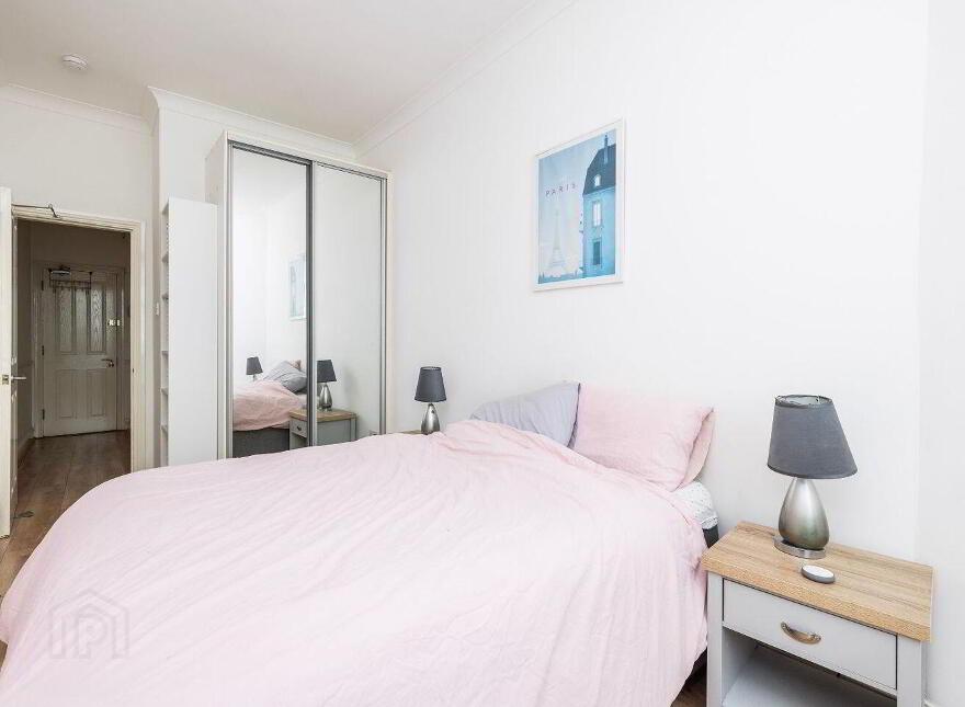 Apartment 2 Aston Abbey 10 Aston Quay, Temple Bar, Temple Bar, D02CH93