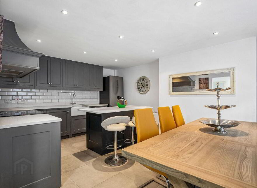 135 Pearse Street, Grand Canal Dock, Grand Canal Dock, D02C972