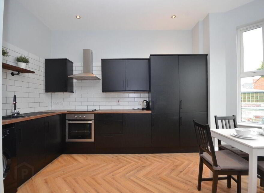 Apartment 2 110 Wellesley Avenue, Belfast, BT9 6DH