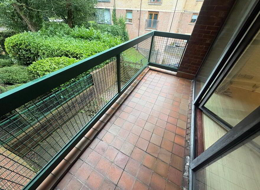 19 Balmoral Court, Belfast, BT9 7GR