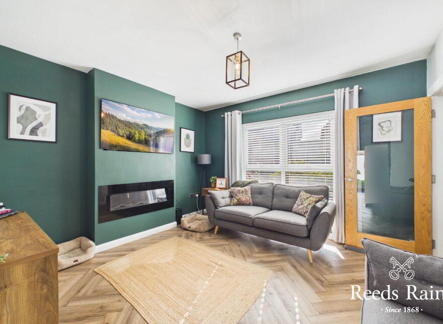 6 Lady Wallace Forge, Lisburn, BT28 3WQ