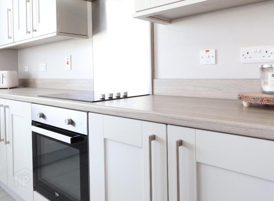 44 Oakview, Cookstown, BT80 8FJ