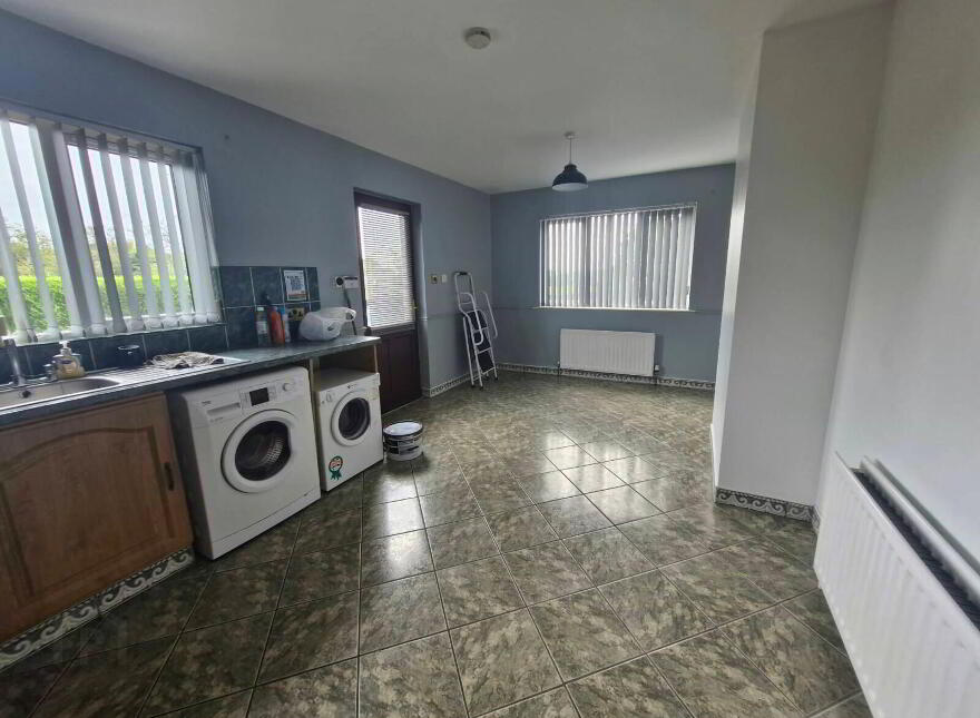 5 Cargagh Road, Downpatrick, BT30 9AG