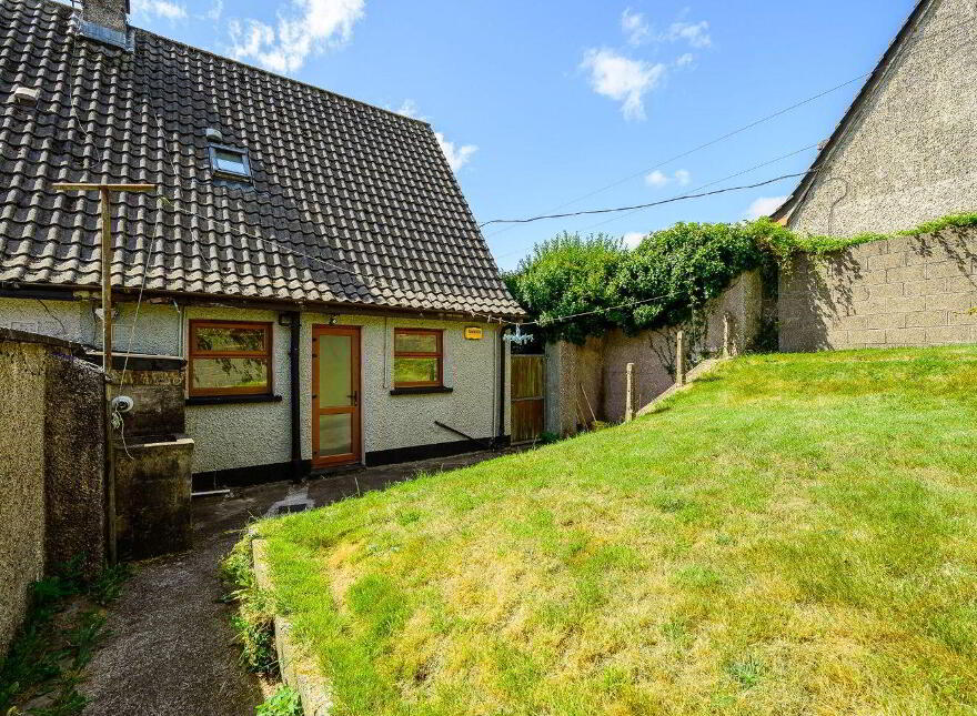 8 Inniscarra Road, Fairhill, T23H9F3
