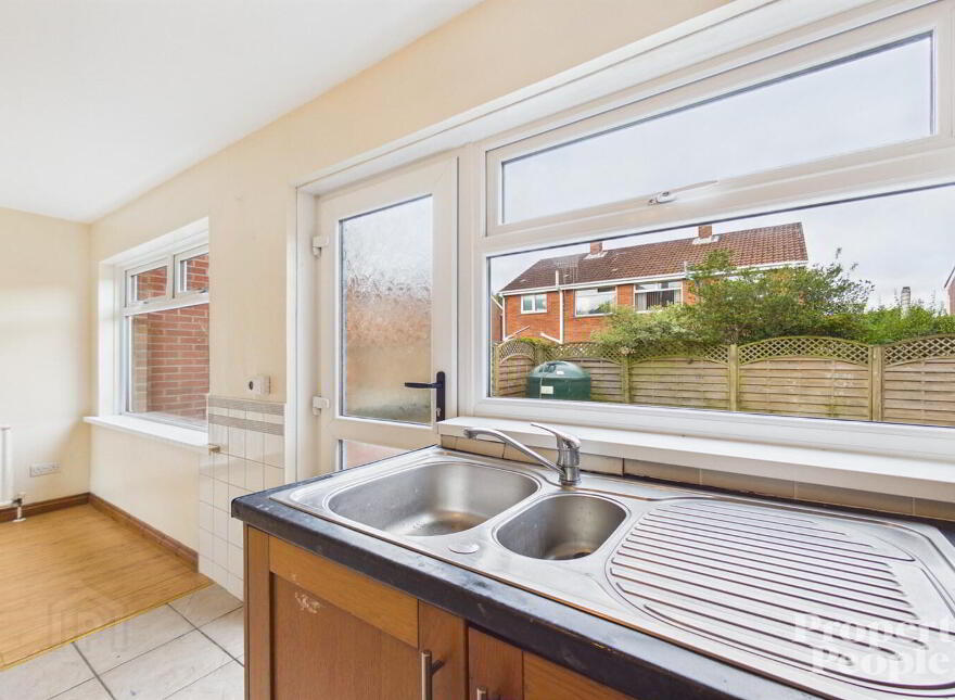 17 Woodbreda Gardens, Belfast, BT8 7JP