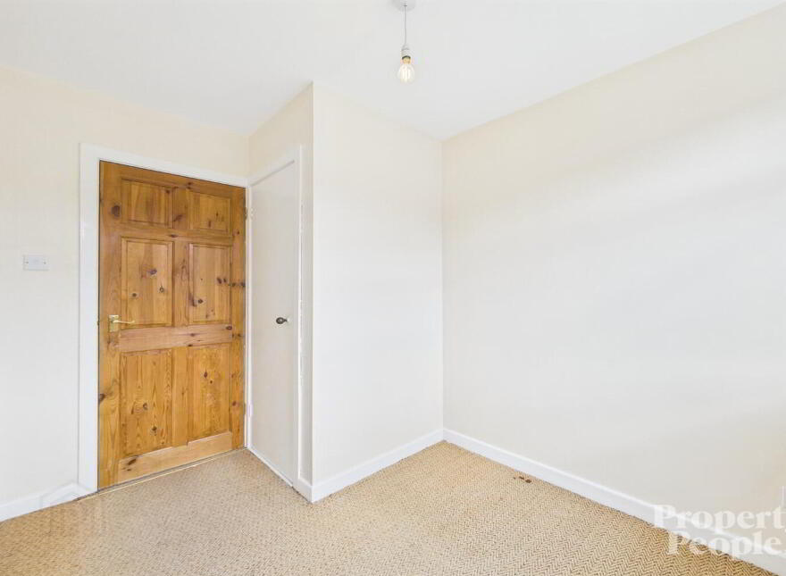 17 Woodbreda Gardens, Belfast, BT8 7JP