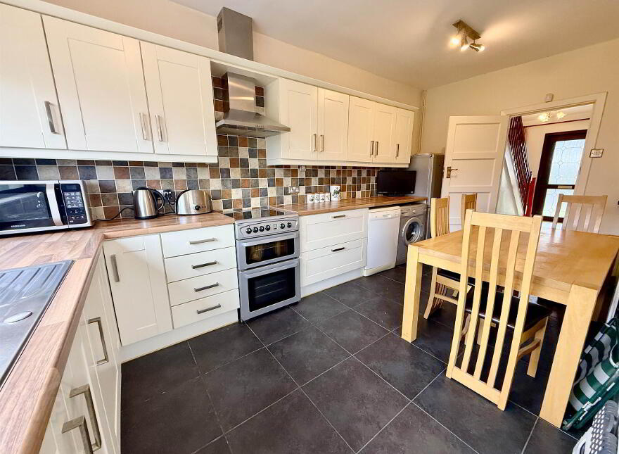 55 Rochester Avenue, Cregagh, Belfast, BT6 9JW