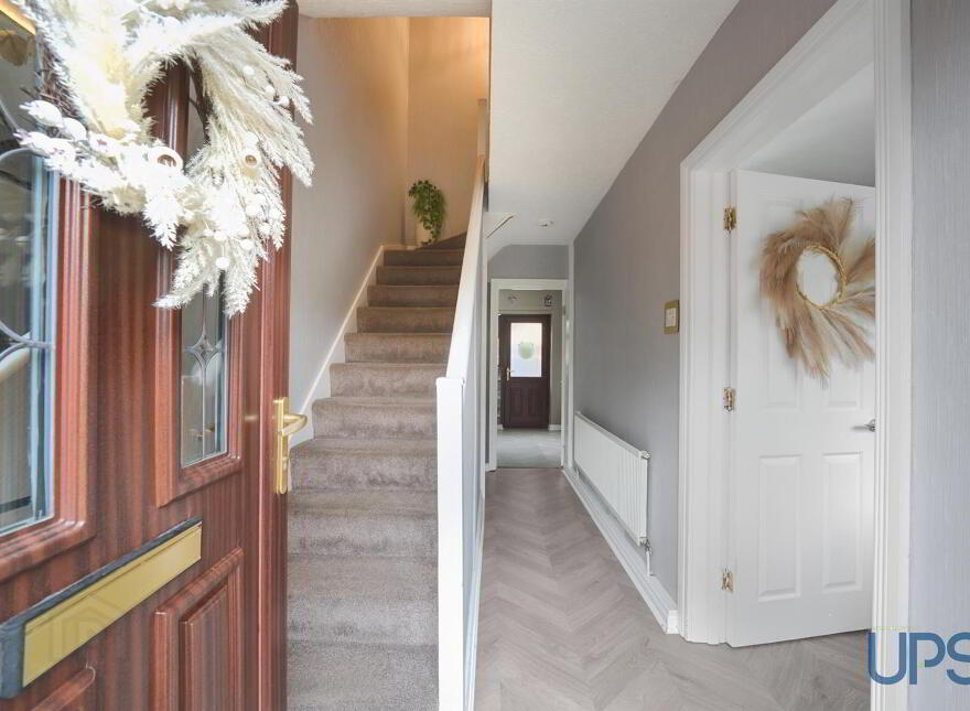 53 Beechview Park, Off Whiterock Road, Belfast, BT12 7PY