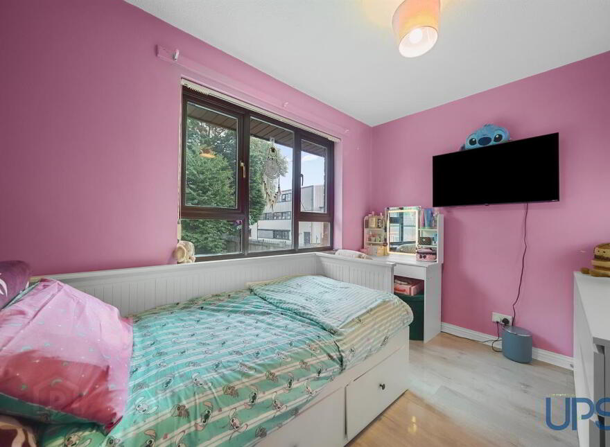 53 Beechview Park, Off Whiterock Road, Belfast, BT12 7PY