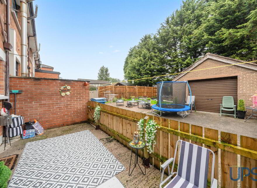 53 Beechview Park, Off Whiterock Road, Belfast, BT12 7PY