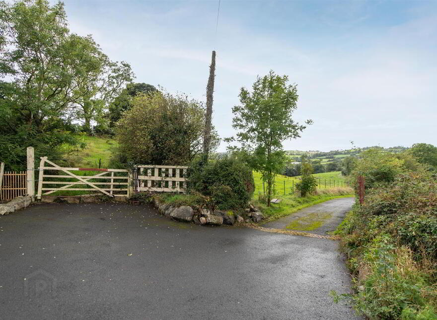 30 Dromara Road, Ballynahinch, BT24 8JL