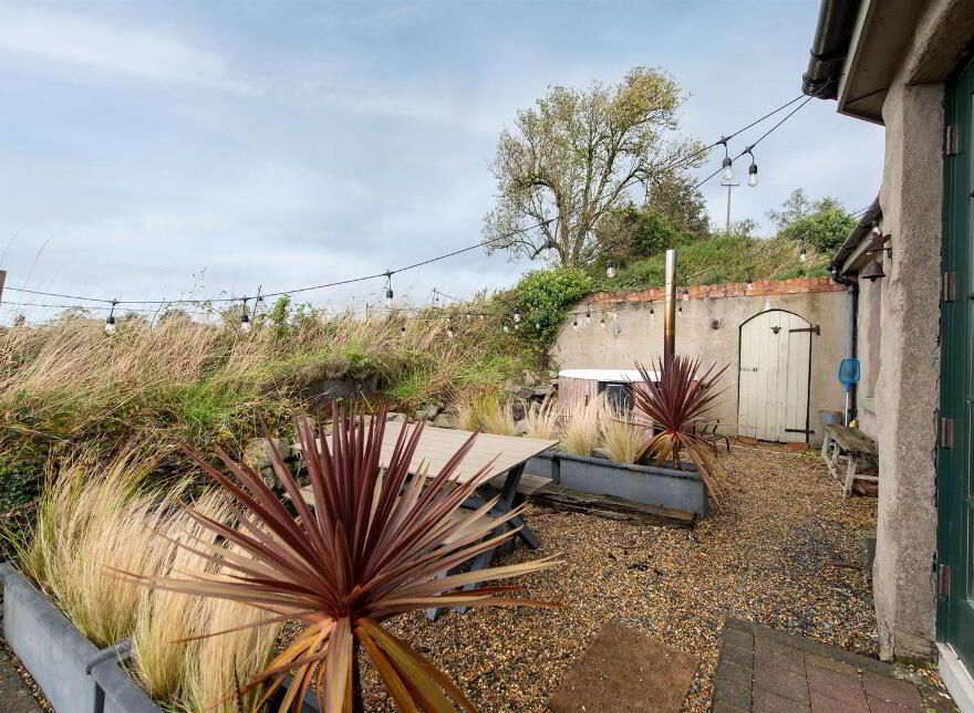30 Dromara Road, Ballynahinch, BT24 8JL