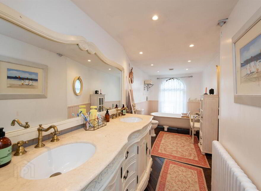 30 Dromara Road, Ballynahinch, BT24 8JL