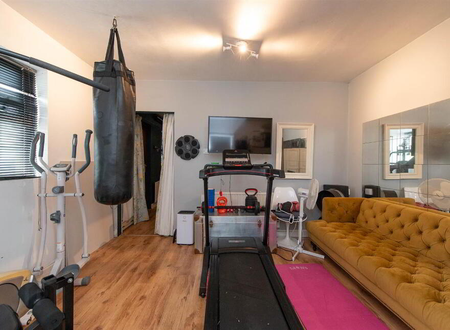 30 Dromara Road, Ballynahinch, BT24 8JL