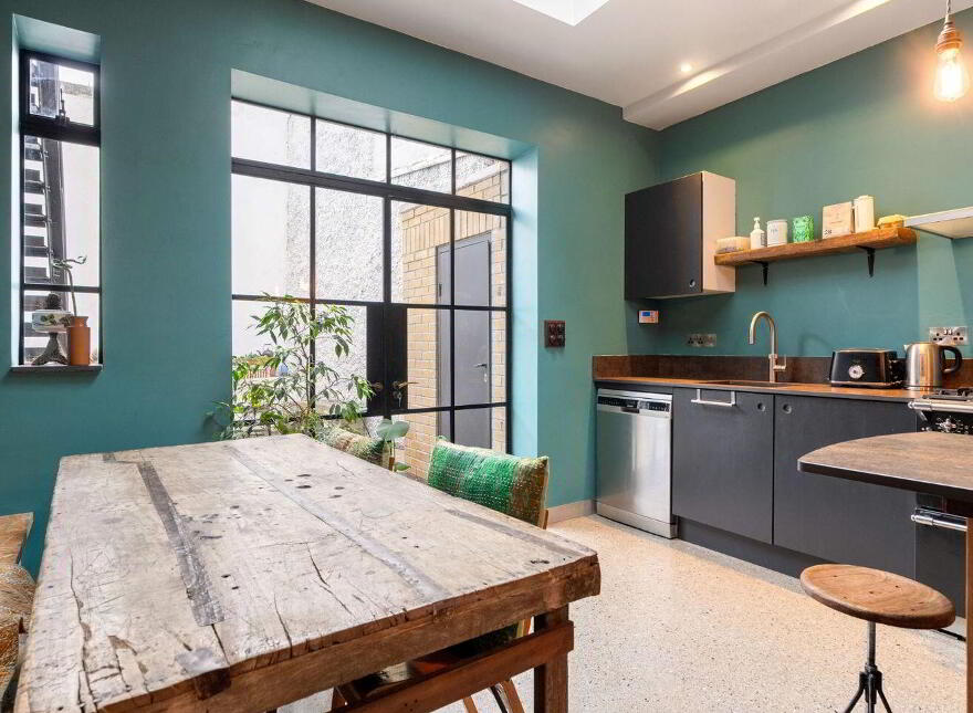 28 The Coombe, South Dublin City, D08Y5NC