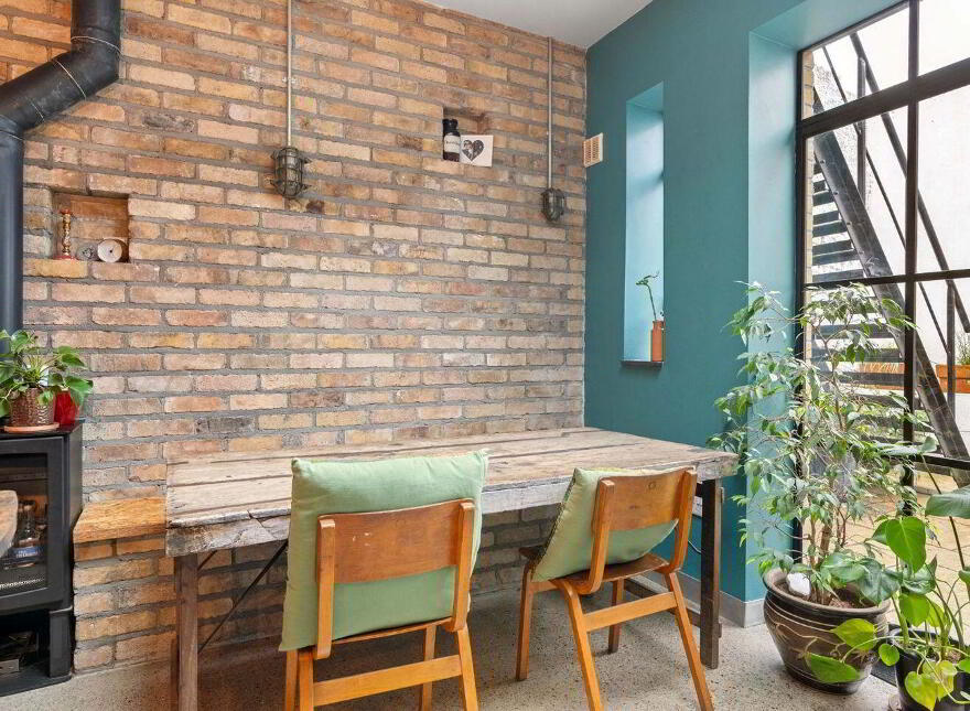 28 The Coombe, South Dublin City, D08Y5NC
