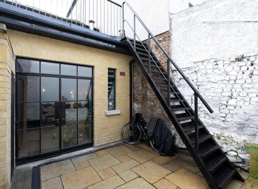 28 The Coombe, South Dublin City, D08Y5NC