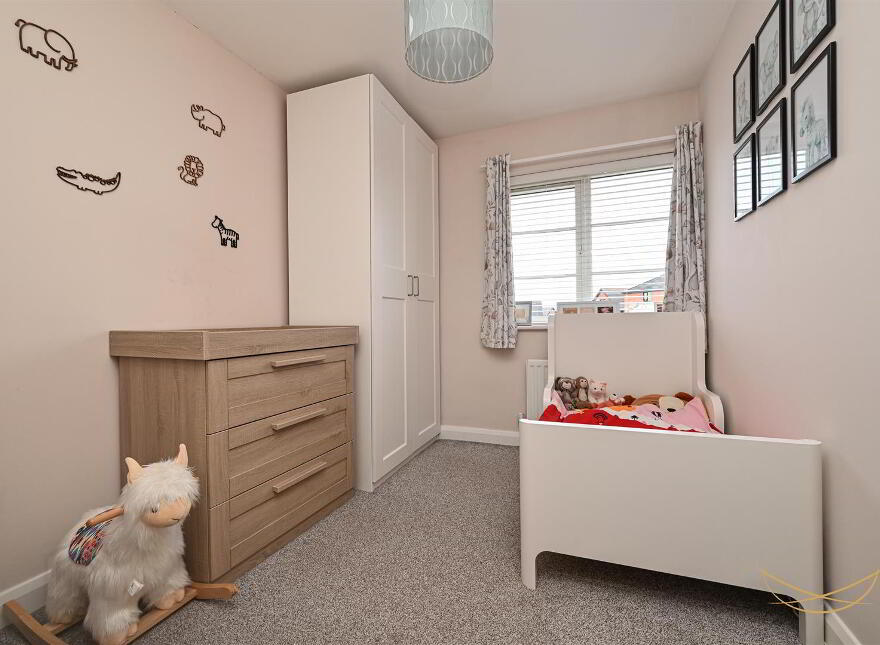 9 Highgrove Green, Carrickfergus, BT38 9UB