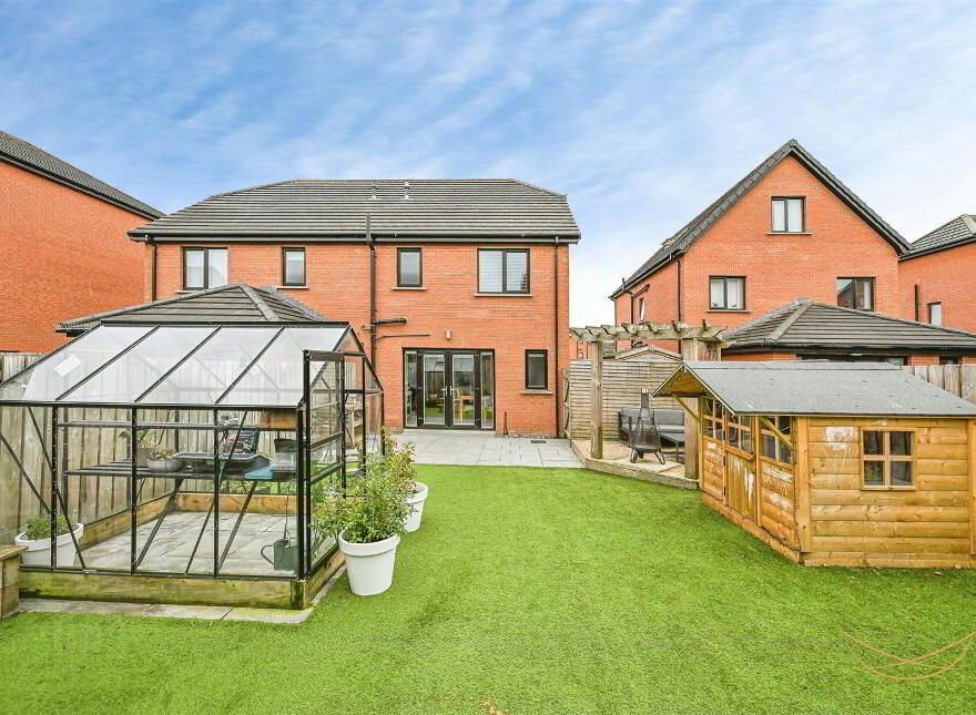 9 Highgrove Green, Carrickfergus, BT38 9UB
