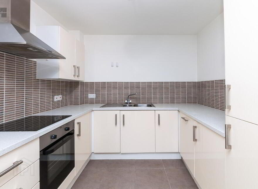 3 James Clow Building, Princes Street, Belfast, BT1 3AA