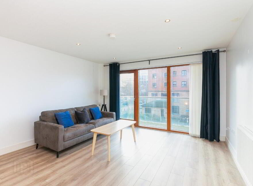 3 James Clow Building, Princes Street, Belfast, BT1 3AA