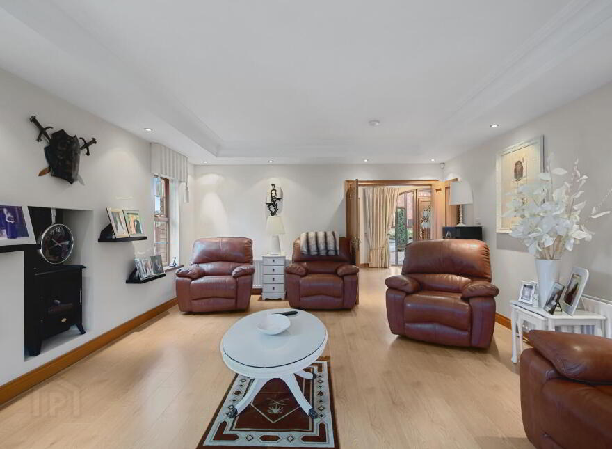 35 Ballycrochan Park, Bangor, BT19 7LH