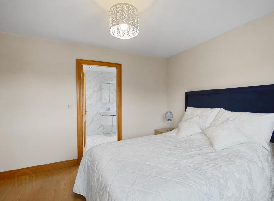 35 Ballycrochan Park, Bangor, BT19 7LH