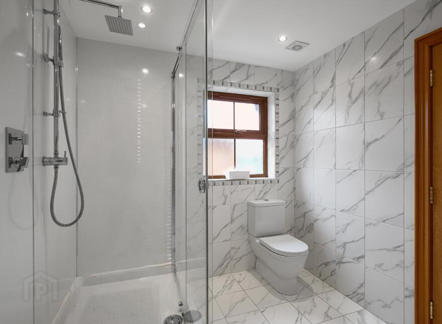 35 Ballycrochan Park, Bangor, BT19 7LH
