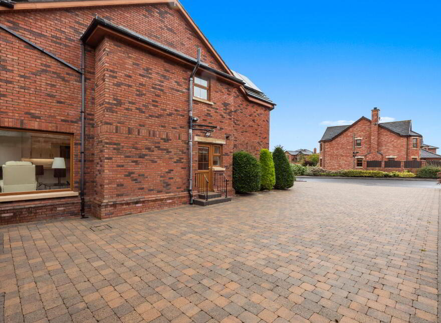 35 Ballycrochan Park, Bangor, BT19 7LH