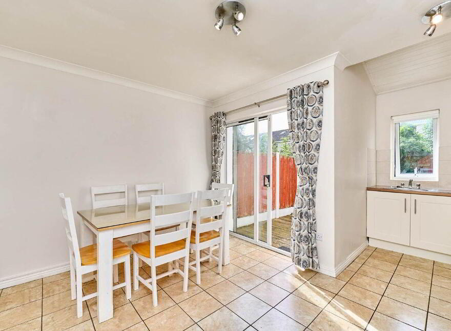 20 Manorfields View, Clonee, Clonee, D15V0Y6