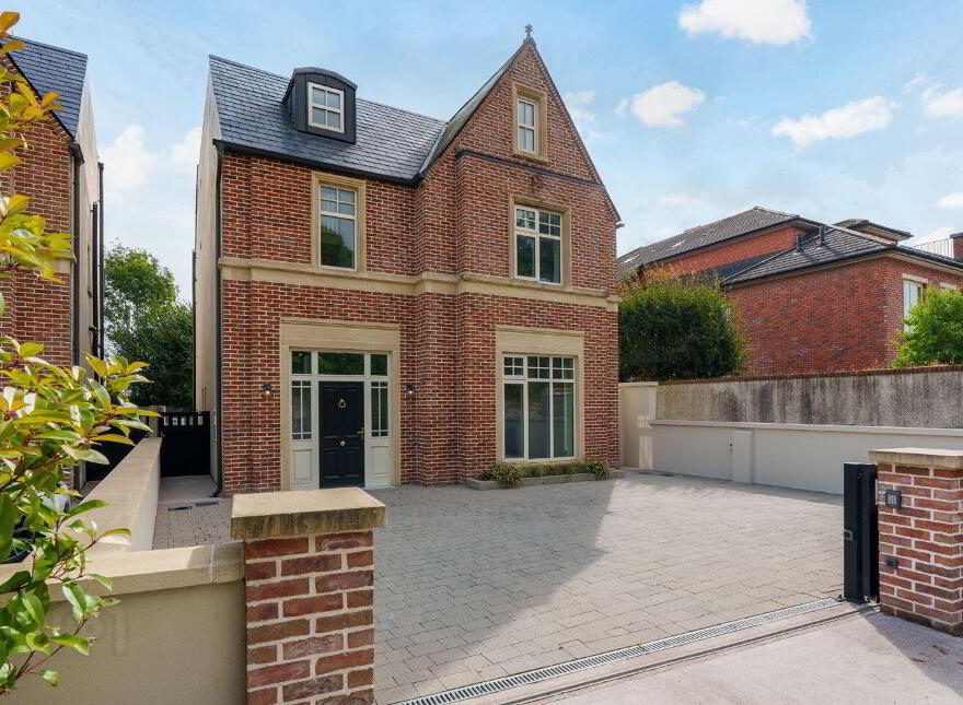 Cuan, Well Road, Douglas, T12HX2K