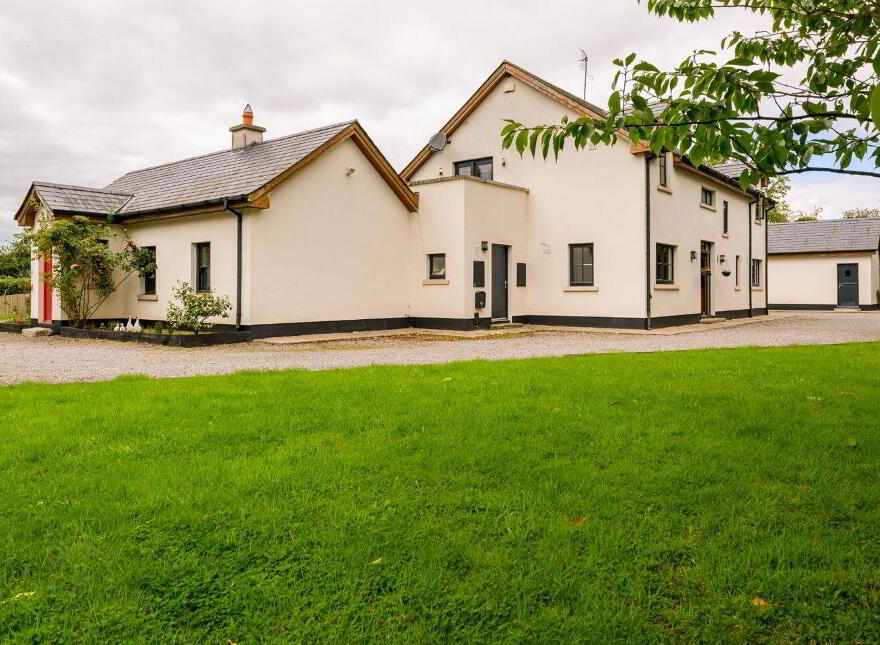 Woodtown, Drumree, A85ED88 photo