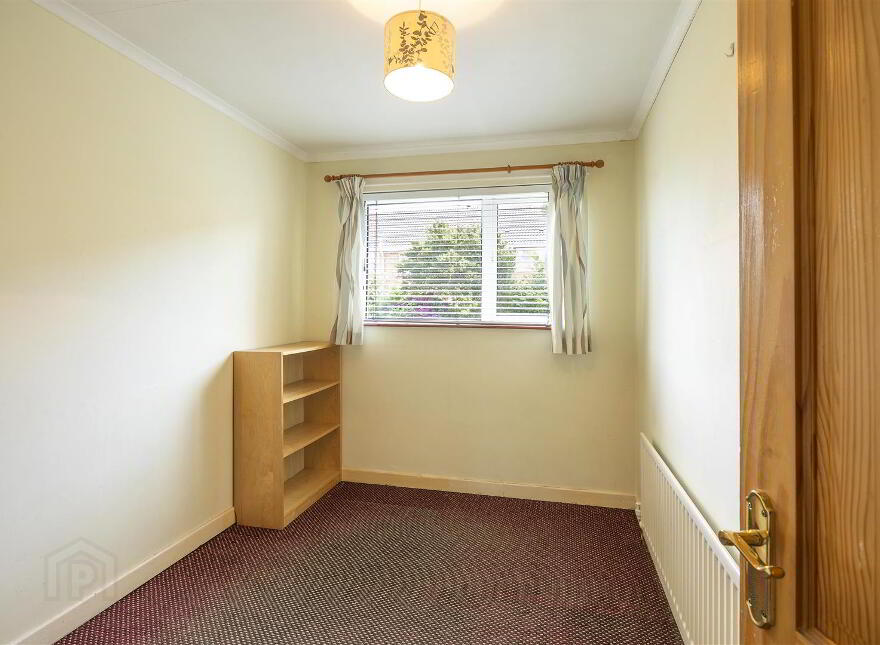 21 Ravelston Drive, Carnmoney, Newtownabbey, BT36 6PG