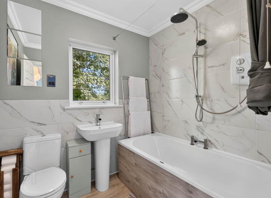 36 Kilntown Road, Dromore, BT25 1HR