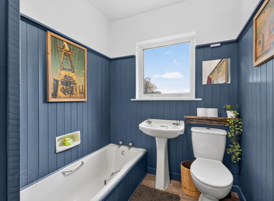 36 Kilntown Road, Dromore, BT25 1HR