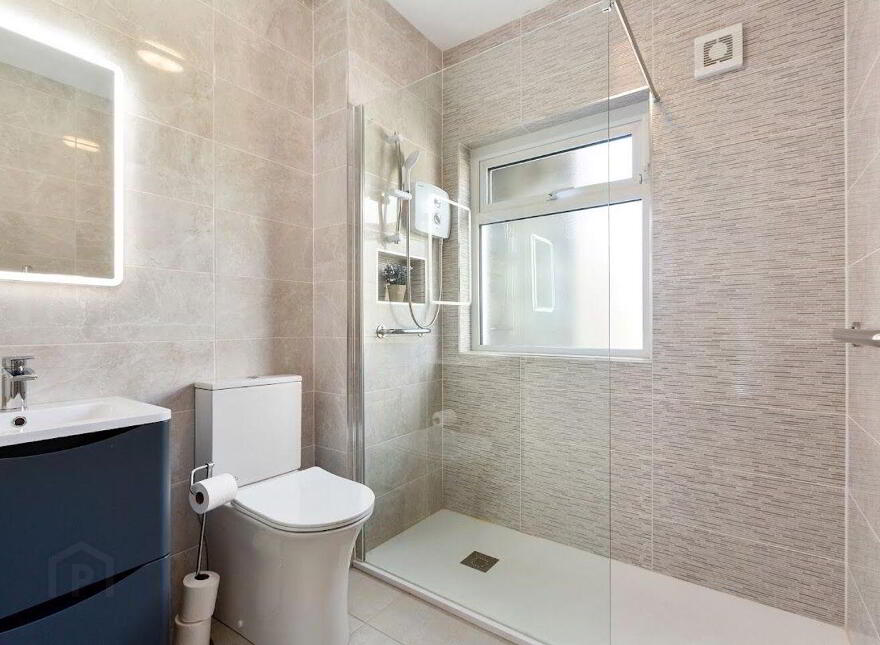 Saint Ann's, Enniskerry Road, Kilternan, Kilternan, D18A021