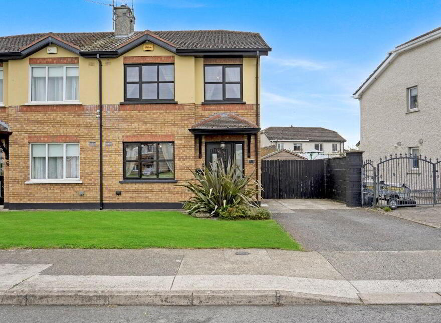 2 The Green, Lennonstown Manor, Dundalk, A91DWR0 photo