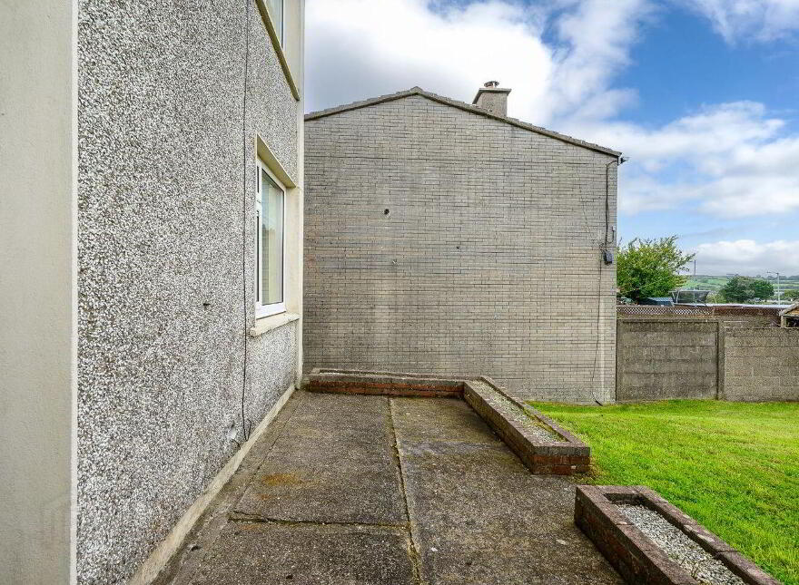 235 Comeragh Park, The Glen, Blackpool, Dillons Cross, T23K5D1