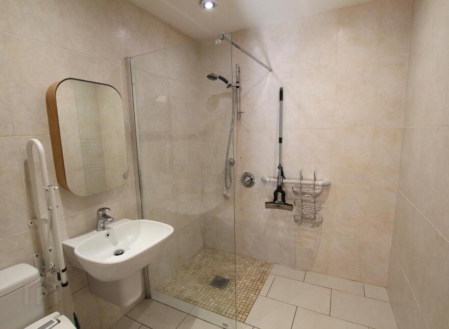 9 Cumbria Lodge, Crumlin, BT29 4GE