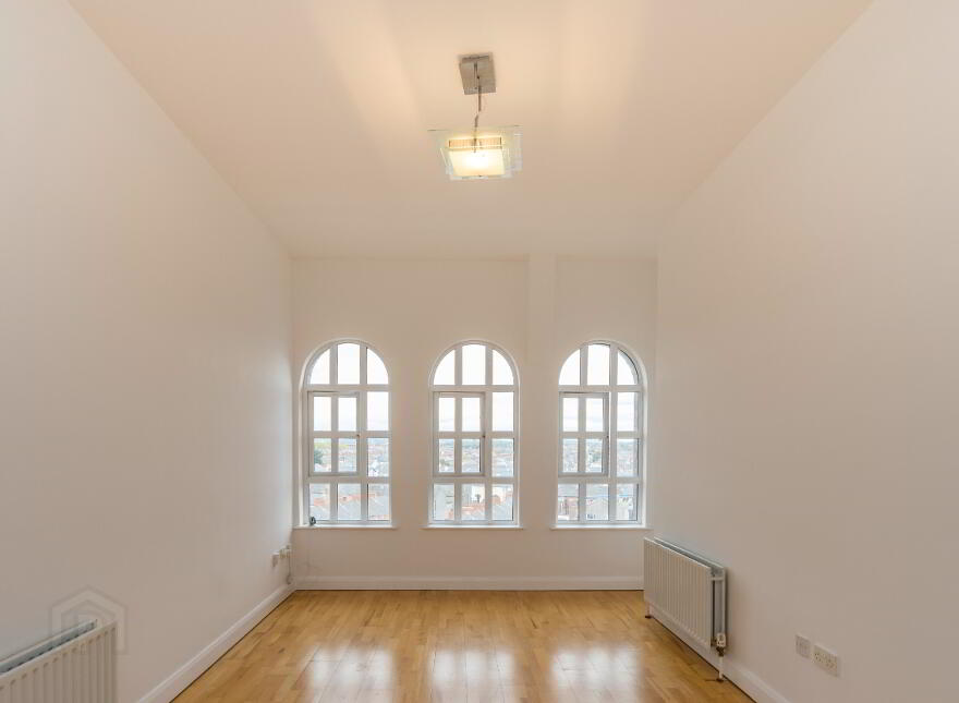11 Beechmount Building, 34 Old Bakers Court, Belfast, BT6 8QY