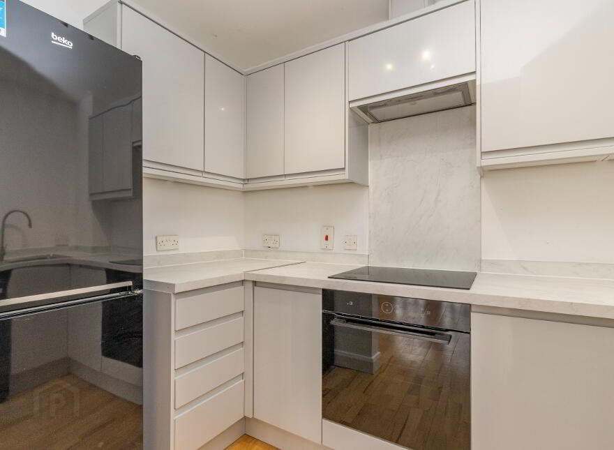11 Beechmount Building, 34 Old Bakers Court, Belfast, BT6 8QY