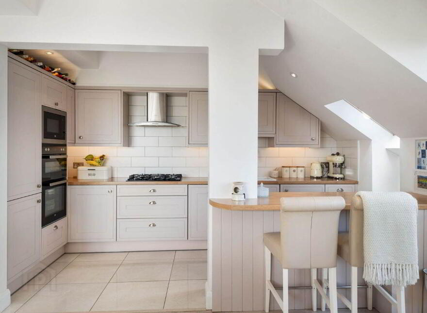 Penthouse, 14 The Anchorage, The Crescent, Robswall, Malahide, K36XC62