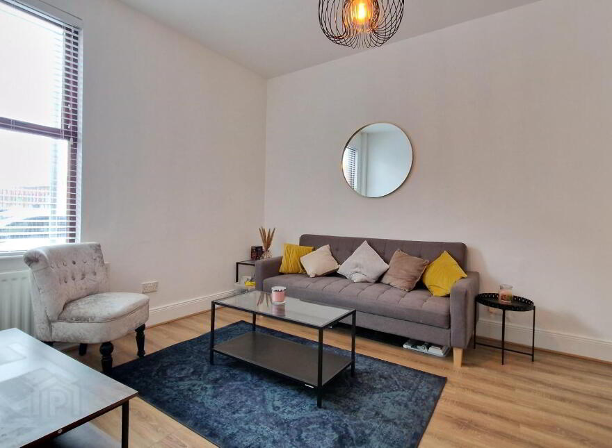 Room 1, 265 Woodstock Road, Belfast, BT6 8PR