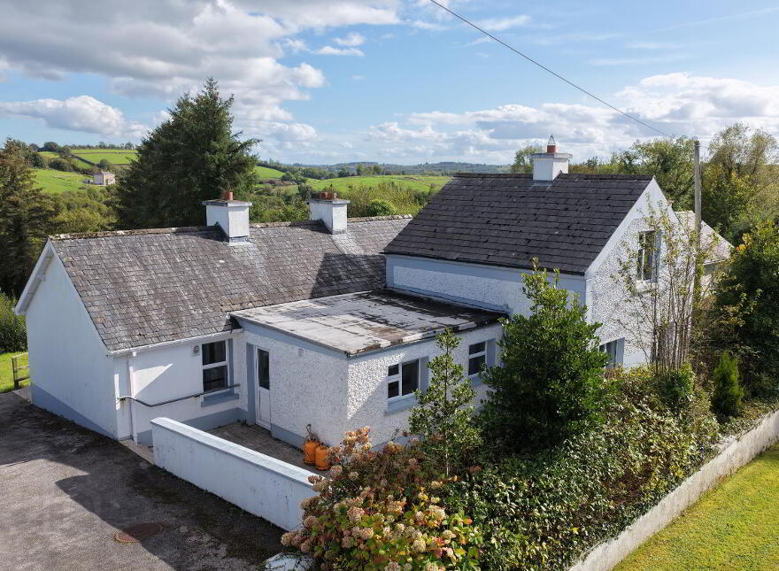 Kiltymoodan, Ballinamore, N41DY80