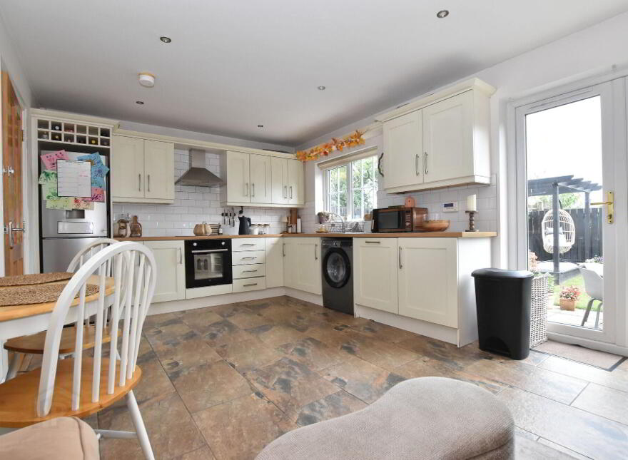9 Shorelands Drive, Cloughey, BT22 1GY