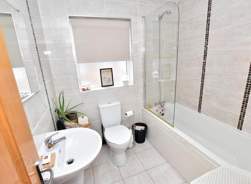 9 Shorelands Drive, Cloughey, BT22 1GY
