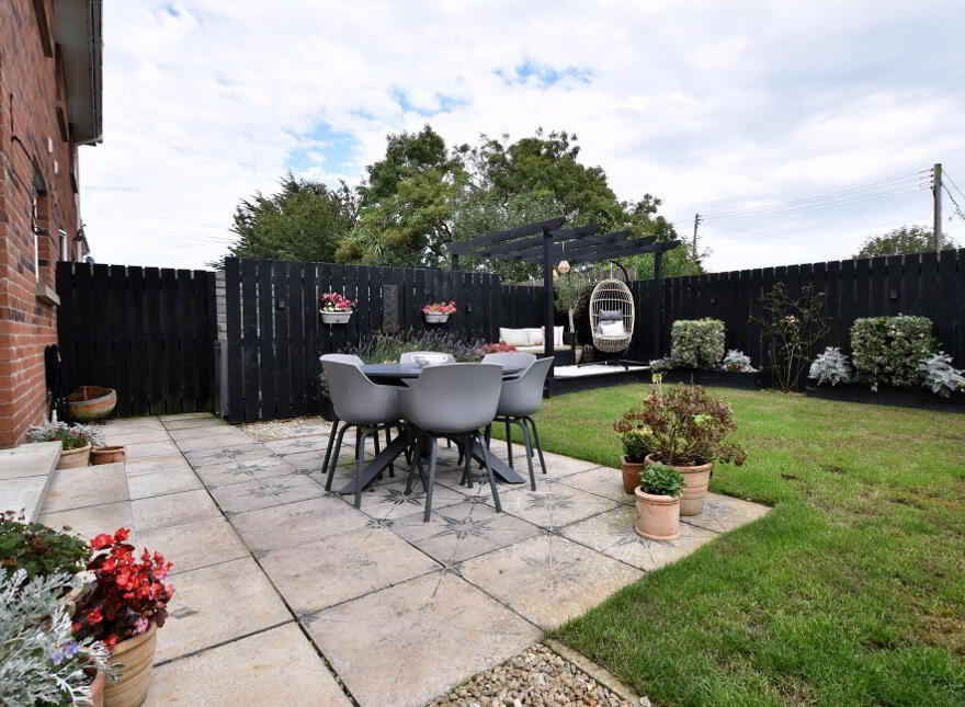 9 Shorelands Drive, Cloughey, BT22 1GY