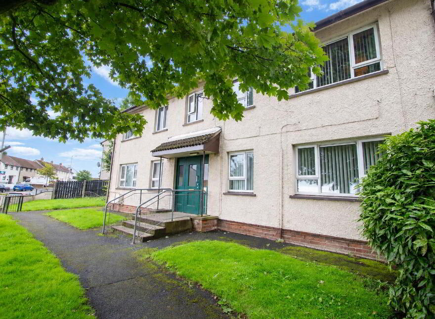 Flat 3, 663 Springfield Road, Belfast, BT12 7HD