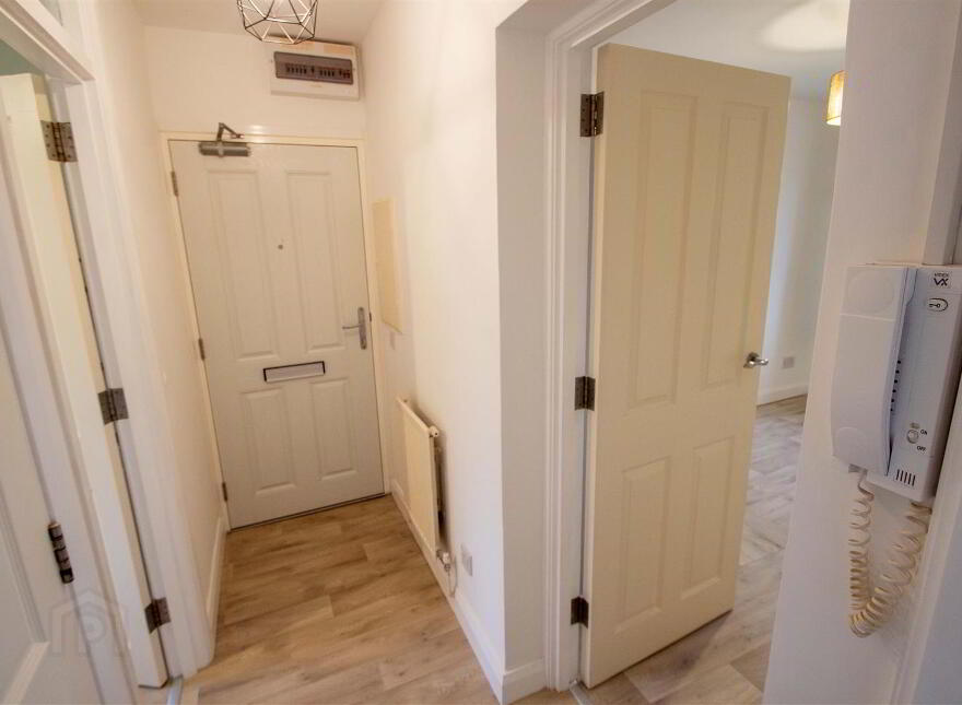 Flat 3, 663 Springfield Road, Belfast, BT12 7HD