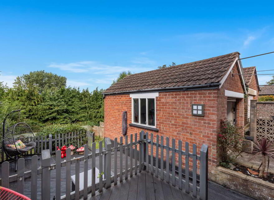33 Marmont Crescent, Off Circular Road, Belfast, BT4 2GQ